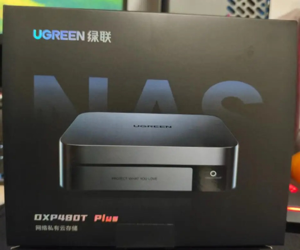 4-Bay M.2 NVMe NAS i5-1235U 10 - Ddr5 8Gb recension och pris